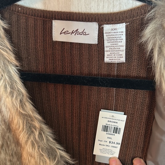 New with tags Faux Fur Sweater Vest - Picture 4 of 7